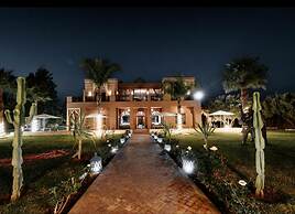 Charming 14-bed Villa in Marrakech