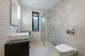 Dom & House - Apartments Rivus