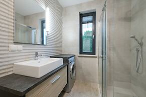 Dom & House - Apartments Rivus