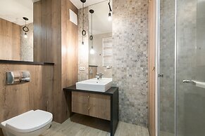 Dom & House - Apartments Rivus