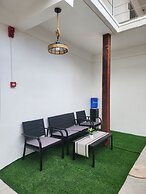 Sunset Paradise Moaboal