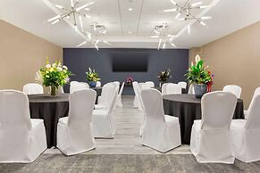 Cambria Hotel Niagara Falls