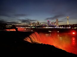 Cambria Hotel Niagara Falls