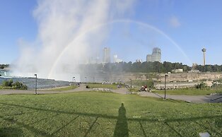 Cambria Hotel Niagara Falls