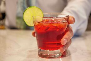 Cambria Hotel Niagara Falls