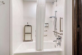 Cambria Hotel North Conway