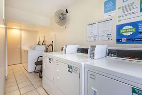 Suburban Studios Tysons Corner