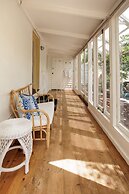 Wollaston House by the BnB Collection