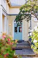 Wollaston House by the BnB Collection