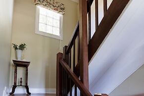 Wollaston House by the BnB Collection