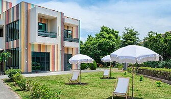 Pet Rainbow Maison Resort Hotel