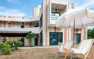 Pet Rainbow Maison Resort Hotel