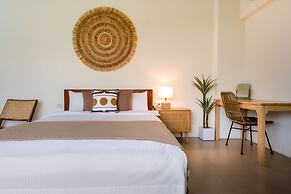 Pet Rainbow Maison Resort Hotel