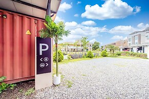 Pet Rainbow Maison Resort Hotel