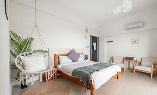 Pet Rainbow Maison Resort Hotel