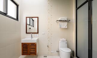 Pet Rainbow Maison Resort Hotel