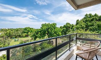 Pet Rainbow Maison Resort Hotel