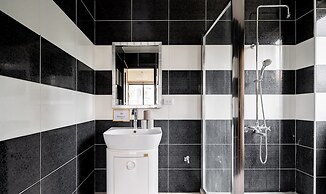 Pet Rainbow Maison Resort Hotel