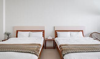 Pet Rainbow Maison Resort Hotel