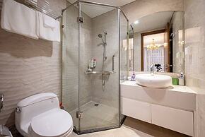 Lyshing Apartment in Vinhomes Luxury Landmark