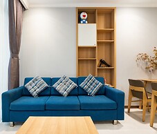 Lyshing Apartment in Vinhomes Luxury Landmark