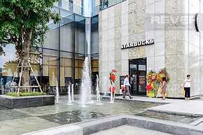 Lyshing Apartment in Vinhomes Luxury Landmark