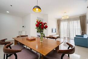 Lyshing Apartment in Vinhomes Luxury Landmark