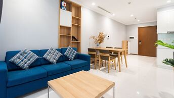 Lyshing Apartment in Vinhomes Luxury Landmark