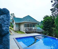 Aveda Munnar Mountains and Mist