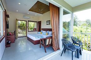 Aveda Munnar Mountains and Mist