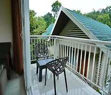 Aveda Munnar Mountains and Mist