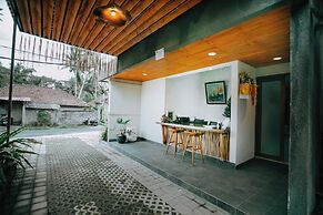 Mahayoga Ubud Villa
