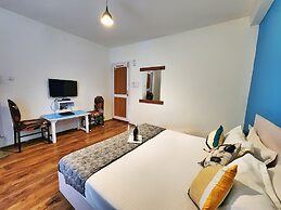 Page 3 - Riverside Rooms & Bar