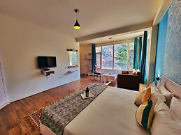 Page 3 - Riverside Rooms & Bar