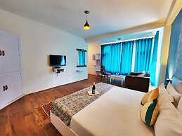 Page 3 - Riverside Rooms & Bar