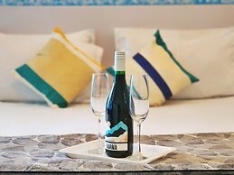 Page 3 - Riverside Rooms & Bar