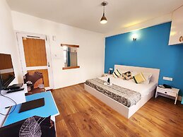 Page 3 - Riverside Rooms & Bar