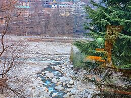 Page 3 - Riverside Rooms & Bar