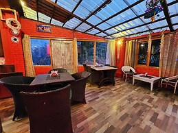 Page 3 - Riverside Rooms & Bar