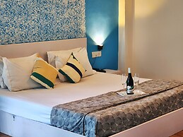 Page 3 - Riverside Rooms & Bar