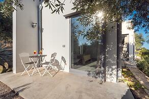 Villa Il Cavaliere Dependance by Elite Villas