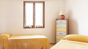 Shardana Holiday Home