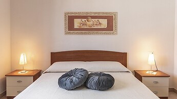 Shardana Holiday Home