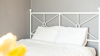 Geoje Sunbeachoceanview Dog Pension