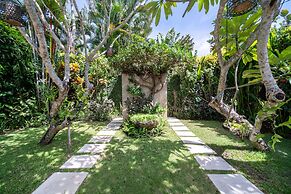 Villa Sembira, Seminyak