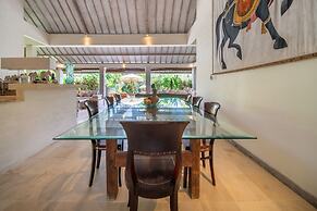 Villa Sembira, Seminyak