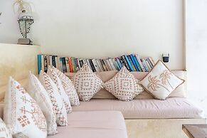 Villa Sembira, Seminyak