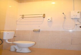 OYO 89715 CK Hotel 2