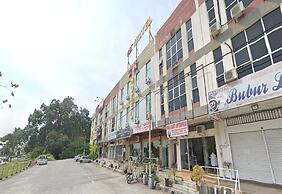 OYO 89715 CK Hotel 2