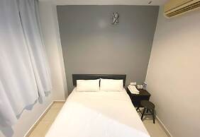 OYO 89715 CK Hotel 2